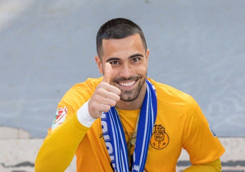 Portuqaliya klubunun qapıçısı "Mançester Siti"yə keçməyə yaxındır