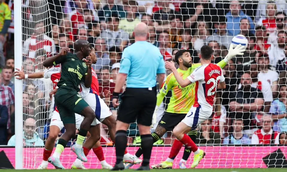 Premyer Liqa: “Arsenal” evdə xal itirib