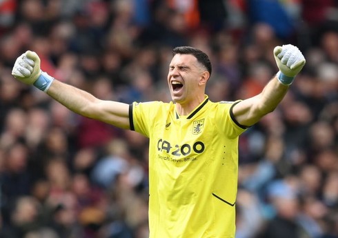 Premyer Liqa klubu dünya çempionu ilə müqaviləni yeniləyib