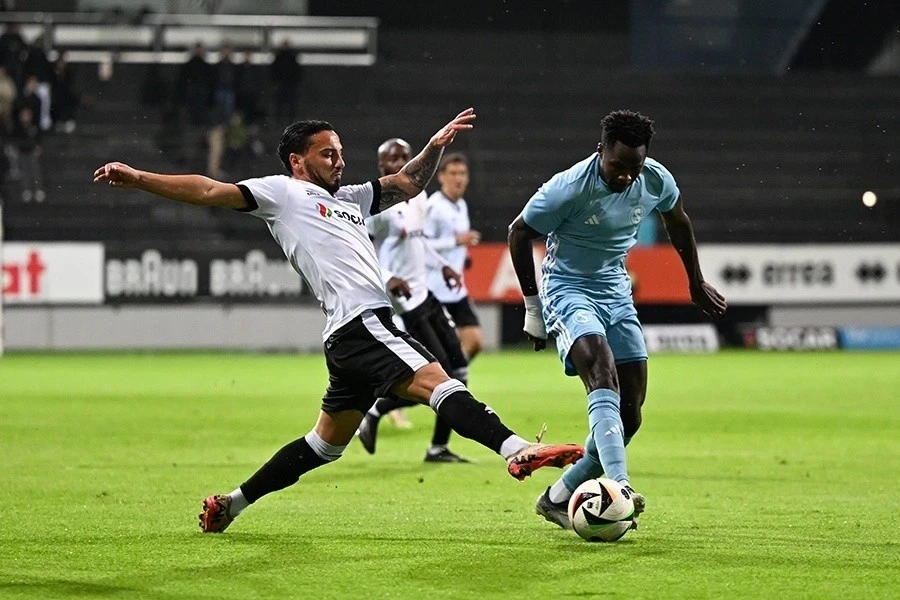 Premyer Liqadan Tunis klubuna