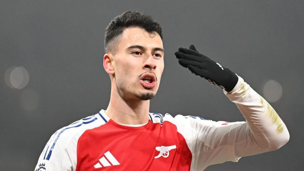 PSJ braziliyalı vingeri transfer etmək istəyir