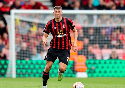 PSJ ukraynalı müdafiəçi ilə razılığa gəlib