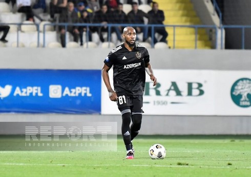 "Qarabağ" "Neftçi" ilə oyunda azlıqda qalıb