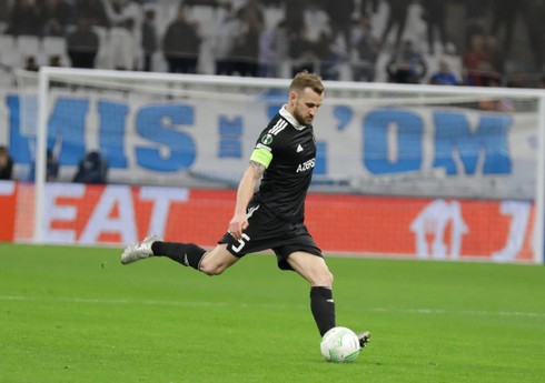 "Qarabağ"ın futbolçusu Rusiyada çempionluq uğrunda oynaya biləcəklərini düşünür