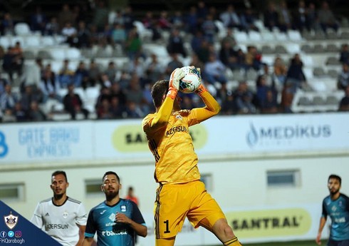 "Qarabağ"ın sabiq futbolçusu Ronaldunun komanda yoldaşı ola bilər
