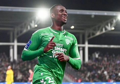 "Qarabağ"ın sabiq futbolçusu zədəsini sağalda bilmir