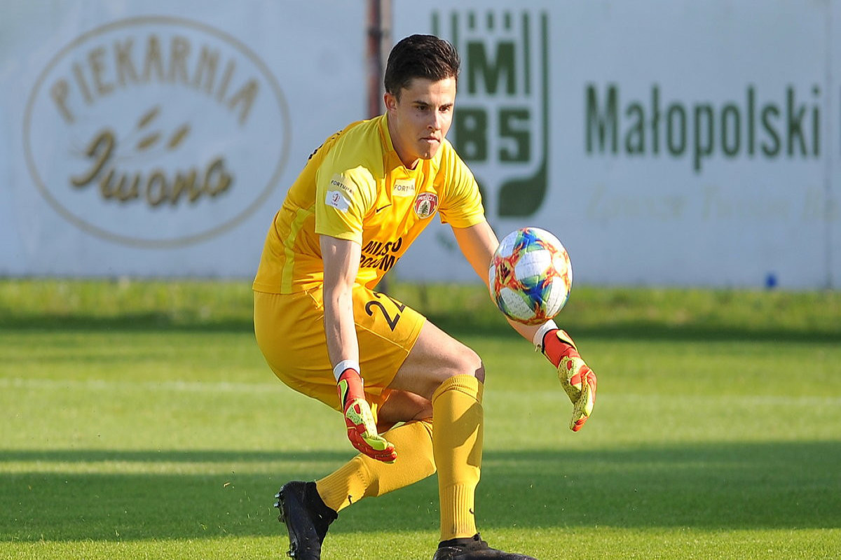 “Qəbələ” polşalı qapıçı ilə danışıqlara başlayıb