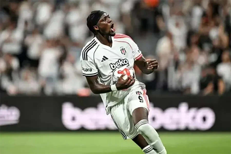 "Beşiktaş"ın hücumçusu Premyer Liqa klubunun radarında