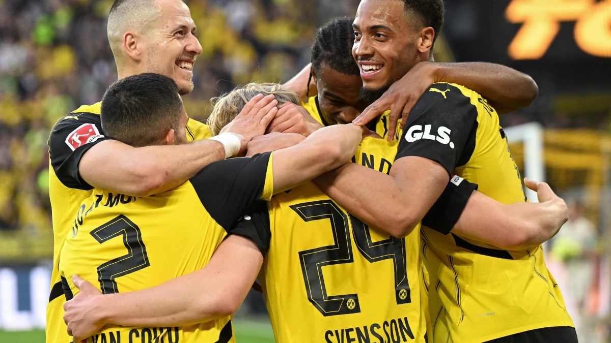 "Borussiya" derbisində dortmundlular sevindilər