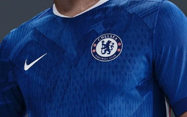 "Çelsi" yeni mövsüm formalarını təqdim edib - FOTO