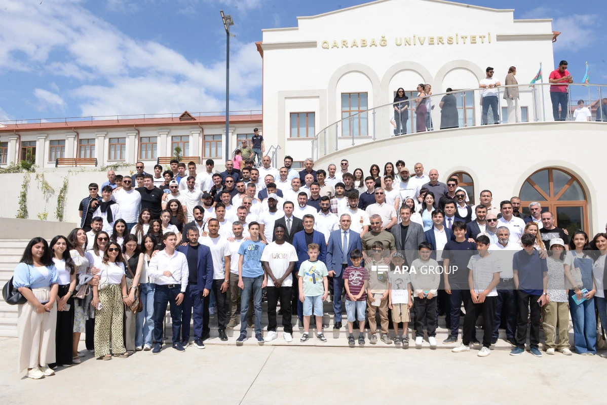 "Köhlən atlar" Qarabağ Universitetinə səfər ediblər