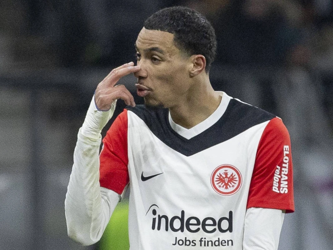 "Mançester Yunayted" Bundesliqa ulduzu uğrunda mübarizədə liderdir