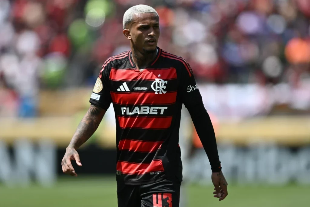 "Roma"da braziliyalı müdafiəçi: 25 milyon avroya