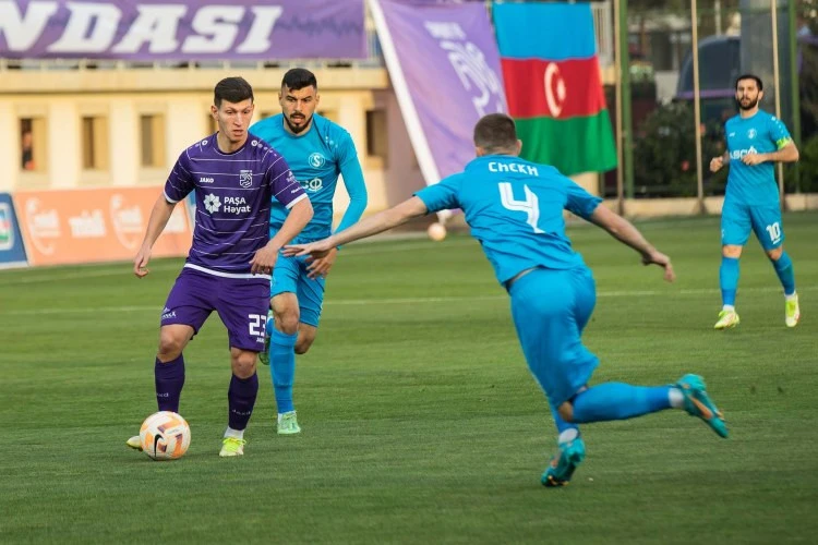 "Səbail" "Sumqayıt"a qarşı - YENİLƏNİR