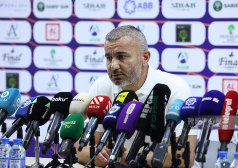 Qurban Qurbanov: "Buraxdıqları səhvlərə görə futbolçularıma irad bildirməyəcəm"
