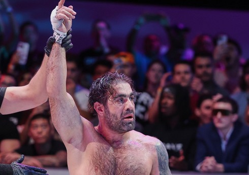 Rafael Ağayev "Karate Combat"da növbəti qələbəsini qazanıb
