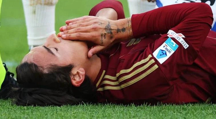 “Roma”nın futbolçusu əməliyyat olacaq: Mövsümü erkən başa vuracaq