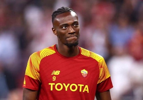 "Roma"nın futbolçusu uzunmüddətli zədədən sonra məşqlərə başlayıb