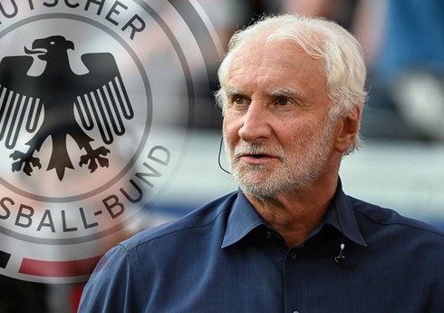 Rüdi Föller Almaniya yığmasına qayıdıb
