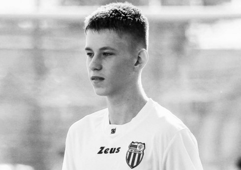 Rusiya klubunun futbolçusu 16 yaşında vəfat edib