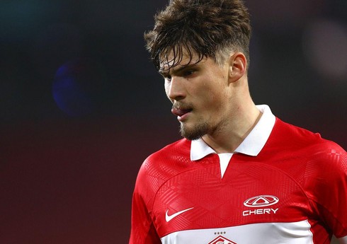 Rusiya klubunun futbolçusu fırıldaqçıların qurbanı olub