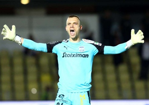 Serbiyalı qapıçının "Qarabağ"a keçidi baş tutmayıb