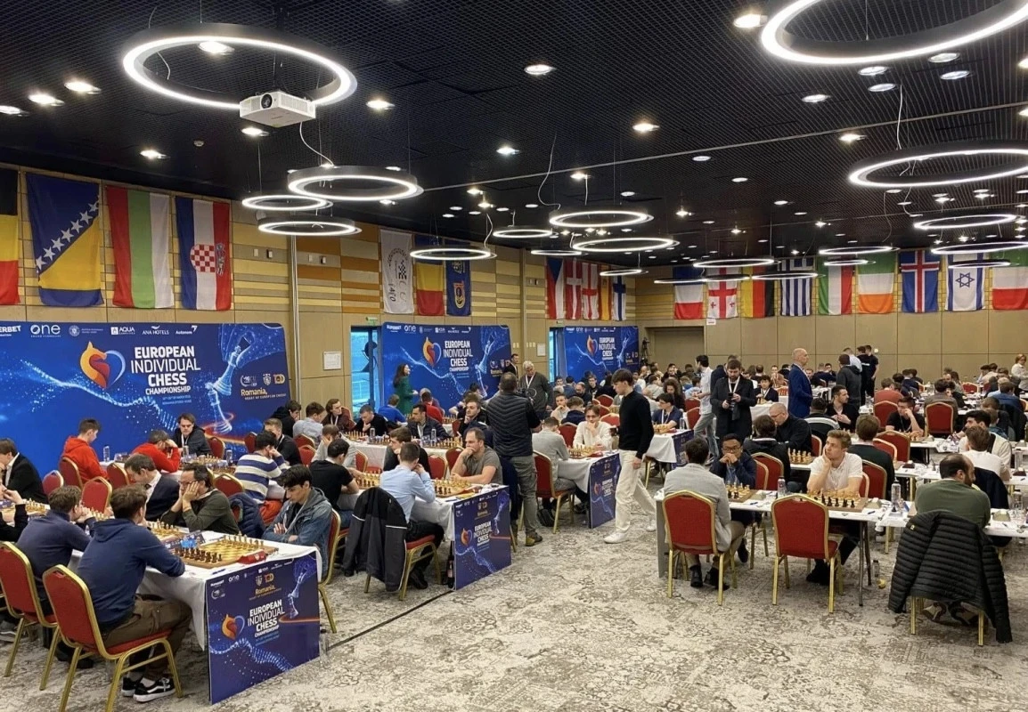 Şahmatçılarımız Avropa çempionatını ilk 20-də bitirib