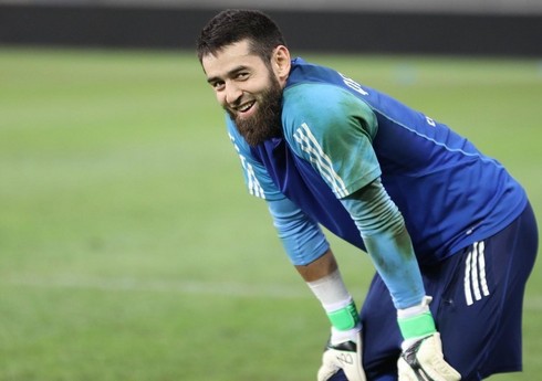 Şahruddin Məhəmmədəliyev "Adana Demirspor"da debüt edib, 2 dəqiqə sonra qol buraxıb