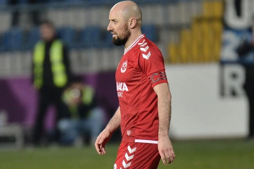 Slavik Alxasov: "Qərar verilib, bununla barışmalıyıq"