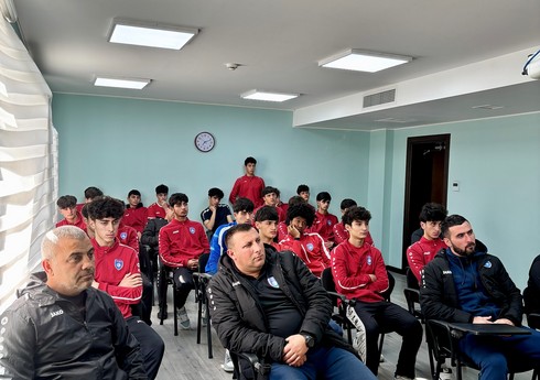 "Turan Tovuz"un akademiyasının komandalarına seminar keçirilib