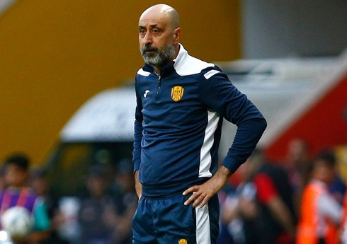 Türkiyə klubu baş məşqçisini istefaya göndərib