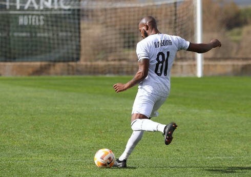 Türkiyə klubu Kevin Medinanı avqusta qədər transfer etmək istəyir