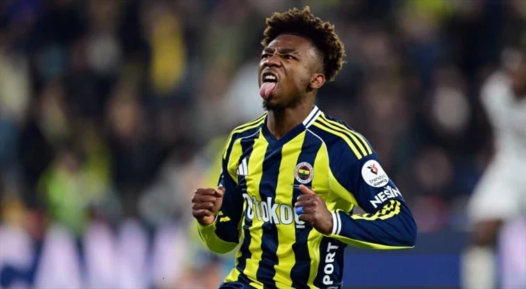 Türkiyə Super Liqası: “Fənərbaxça” öz meydanında çətin qələbə qazanıb