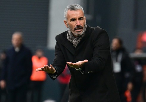 Türkiyə Superliqasının autsayderi baş məşqçisi ilə yollarını ayırıb