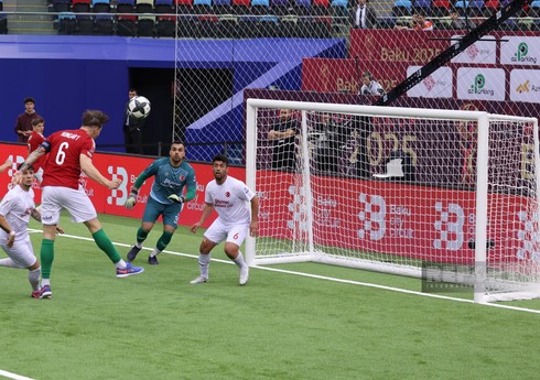 Türkiyə yığması Bakıdakı dünya çempionatına heç-heçə ilə start verib