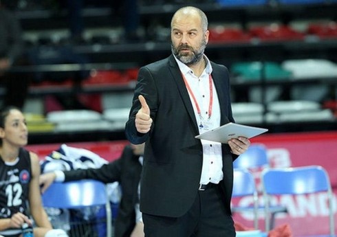 Türkiyə yığmasının sabiq məşqçisi “Azərreyl”lə müqavilə bağlayıb