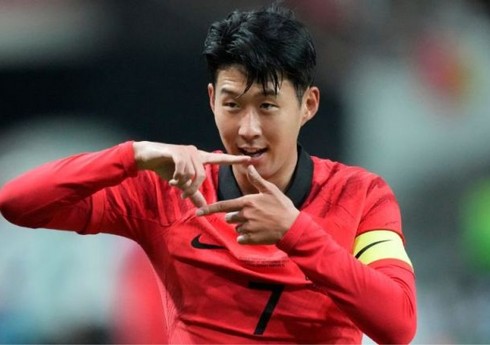 Ulduz futbolçunun barmağı komanda yoldaşları ilə mübahisə zamanı çıxıb