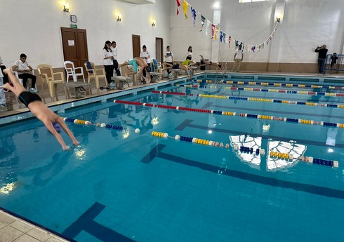 Üzgüçülük üzrə “Parlaq Ulduz” Uşaq Liqasının 2-ci mərhələsi keçirilib