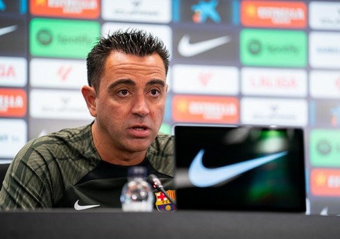 Xavi "Barselona"da qala bilər