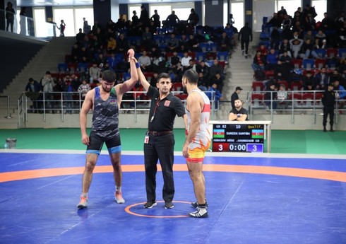 Yunan-Roma güləşi üzrə Azərbaycan çempionatı start götürüb