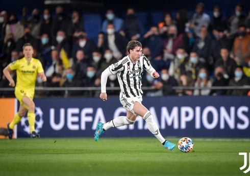 "Yuventus" 70 milyon avroya aldığı futbolçunu göndərmək istəyir