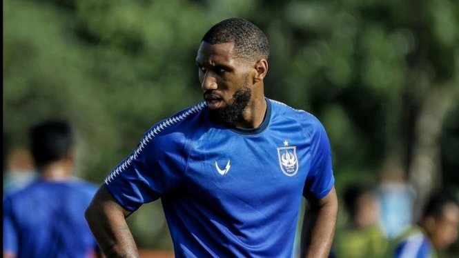 “Zirə” və “Səbail”in sabiq üzvü İngiltərədə