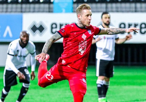 "Zirə"nin baş məşqçisi braziliyalı futbolçunu komandada görmək istəmir